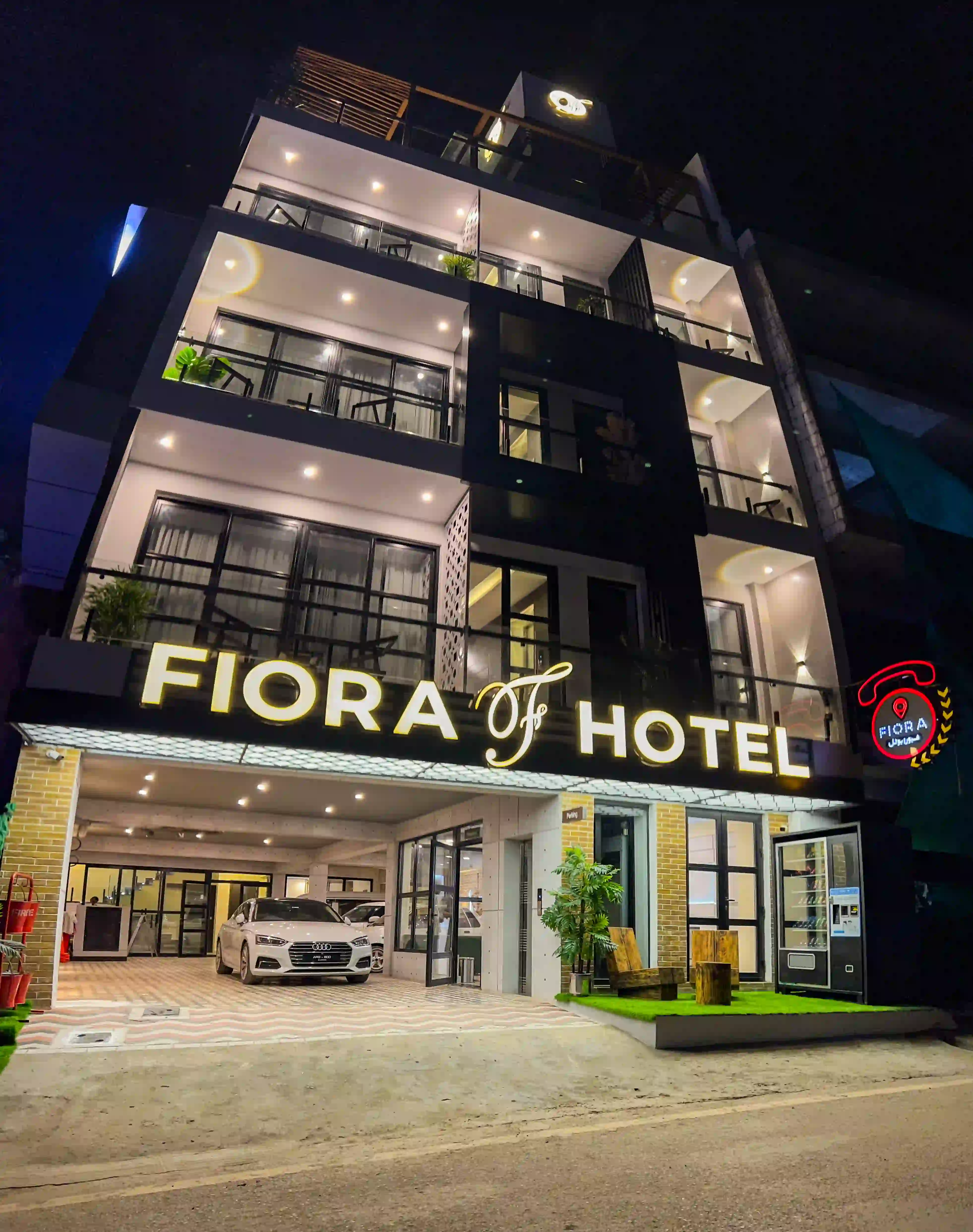 Fiora Hotel near Kashmir Point Murree